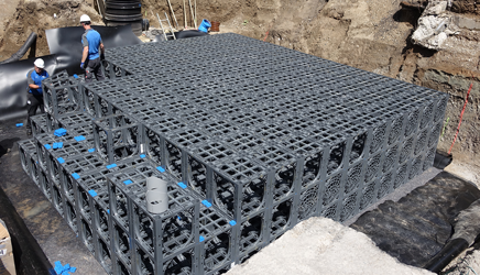 Mit D-Raintank 3000® für Dürre und Starkregen gewappnet Mit D-Raintank 3000® für Dürre und Starkregen gewappnet