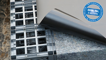 D-Raintank 3000 mit Foliendichtungsbahn (KDB)